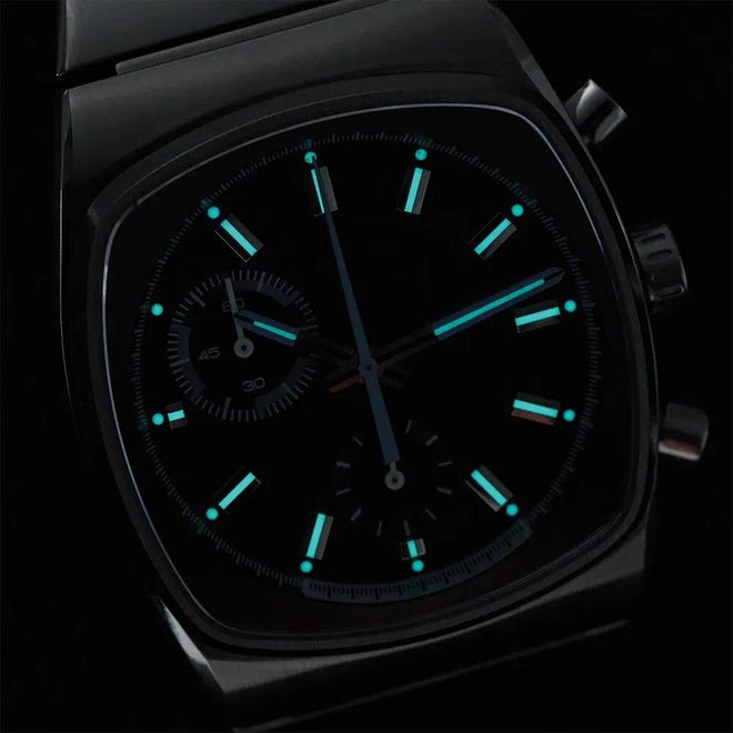 尚色彩的碰撞经典壳形与时(图4) 尚色彩的碰撞经典壳形与时(图4)