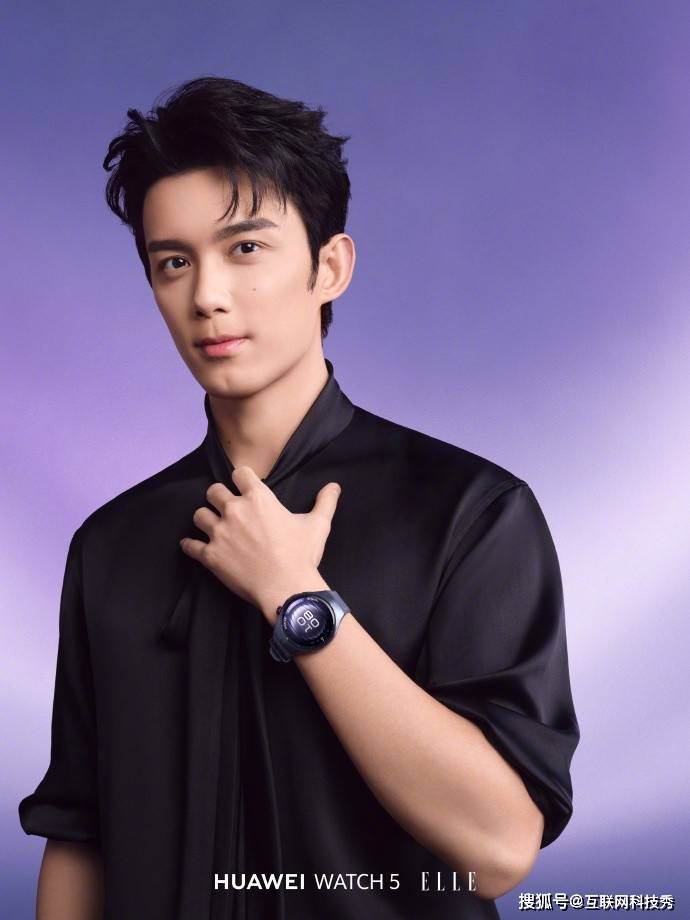 智能手表绝对是科技健康之选表表心意！年末送礼就选华为(图2)