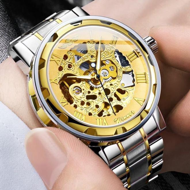 如何诠释男人的时间哲学腕间星辰：三款机械表(图4)